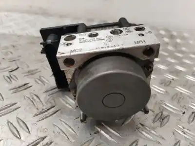 Peça sobressalente para automóvel em segunda mão abs por renault clio iii business referências oem iam 0265231804  