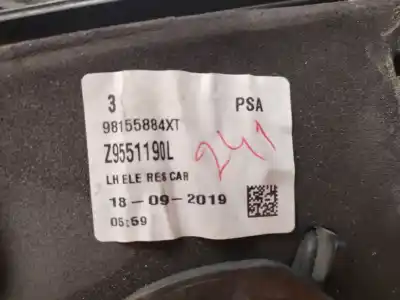 Pezzo di ricambio per auto di seconda mano specchio sinistro per opel vivaro combi m 120 cv / 88 kw riferimenti oem iam 98155884xt  