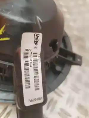 Peça sobressalente para automóvel em segunda mão ventilador de aquecimento por opel meriva b selective 120 cv / 88 kw referências oem iam t1019714q