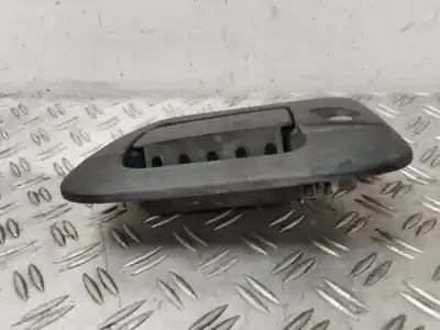 Gebrauchtes Autoersatzteil Linker Vorderer äusserer Griff zum IVECO EUROCARGO FG 80 E Tráfico urbano OEM-IAM-Referenzen 504308467  