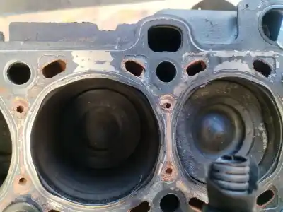 Автозапчастина б/у блокувати для iveco daily furgón fg 33 s ... v batalla 3000 посилання на oem iam f1ae3481ca  