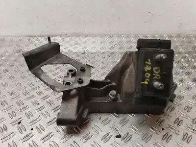 Pezzo di ricambio per auto di seconda mano supporto motore per iveco daily furgón fg 33 s ... v batalla 3000 riferimenti oem iam 5801283685  