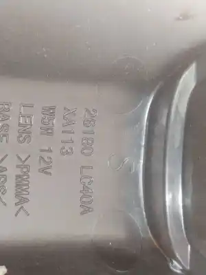 Peça sobressalente para automóvel em segunda mão farolim dianteiro esquerdo por renault serie d fg 4x2 crew-cab 209 cv / 154 kw referências oem iam 26180lc40a