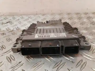 Peça sobressalente para automóvel em segunda mão centralina de motor uce por renault scenic ii exception 86 cv / 63 kw referências oem iam 8200804775
