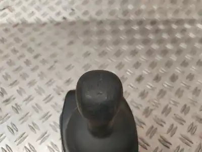 Peça sobressalente para automóvel em segunda mão alavanca de velocidades por renault serie d fg 4x2 crew-cab 209 cv / 154 kw referências oem iam 34901lc50b