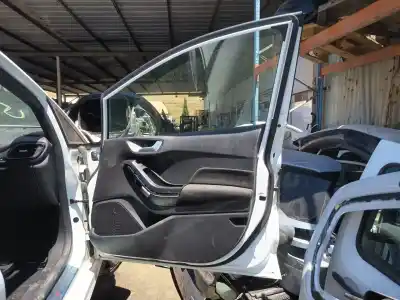Peça sobressalente para automóvel em segunda mão porta dianteira direita por ford fiesta (ce1) titanium referências oem iam   