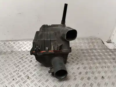 Second-hand car spare part air filter for opel vivaro b kasten/combi combi l1 2.7t 116 cv / 85 kw oem iam references 165006196r  