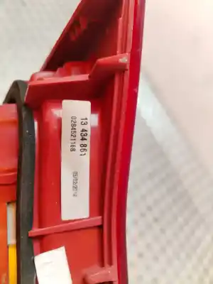 Second-hand car spare part interior left tailgate light for opel meriva b selective 120 cv / 88 kw oem iam references 13434861  
