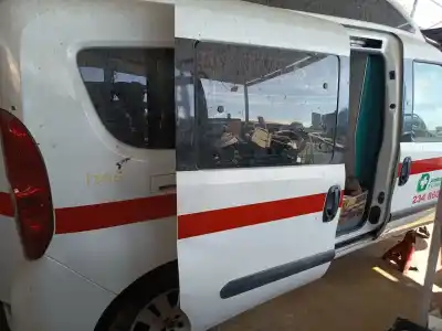 Pezzo di ricambio per auto di seconda mano Porta Laterale Scorrevole Destra per FIAT DOBLO Dynamic Riferimenti OEM IAM   