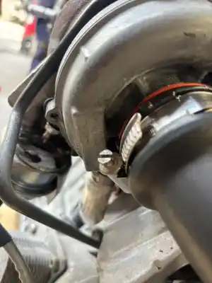 Pezzo di ricambio per auto di seconda mano Motore Completo per PEUGEOT 407 ST Confort Riferimenti OEM IAM 9HZ  