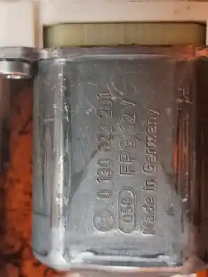 Pezzo di ricambio per auto di seconda mano motore alzacristalli anteriore destro per peugeot 407 st confort riferimenti oem iam 0130822201