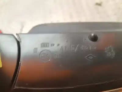 Pezzo di ricambio per auto di seconda mano retrovisore destro per peugeot 407 st confort riferimenti oem iam e9014145