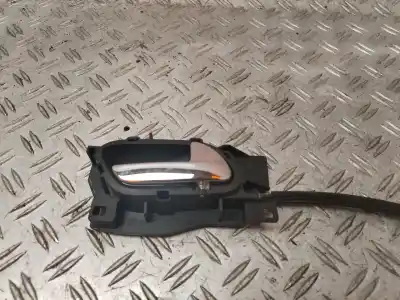 Pezzo di ricambio per auto di seconda mano maniglia interna anteriore destra per peugeot 407 st confort riferimenti oem iam 96526177vd