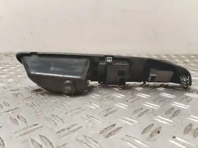 Second-hand car spare part left front power window switch for iveco daily chasis - cabina =>2006) (2006-2014) 2.3d hpi oem iam references 5801511735