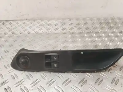 Second-hand car spare part left front power window switch for iveco daily chasis - cabina =>2006) (2006-2014) 2.3d hpi oem iam references 5801511735  