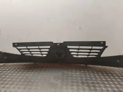 Second-hand car spare part front bumper for renault trafic combi (ab 4.01) generation privilege  combi corto oem iam references   