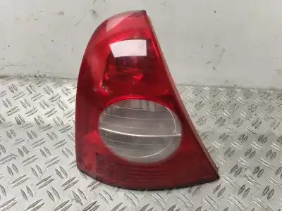 Second-hand car spare part left tailgate light for renault clio ii fase ii (b/cb0) authentique oem iam references 8200071413  