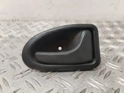 Second-hand car spare part interior right side handle for renault clio ii fase ii (b/cb0) authentique oem iam references 7700415975