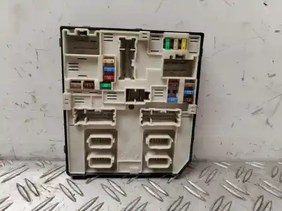 Second-hand car spare part fuse box unit for renault kangoo emotion oem iam references 284b61912r  