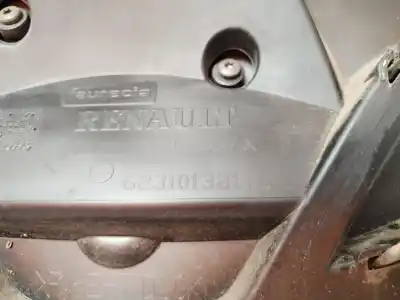 Автозапчастина б/у передня решіта для renault kangoo emotion посилання на oem iam 623101381r  