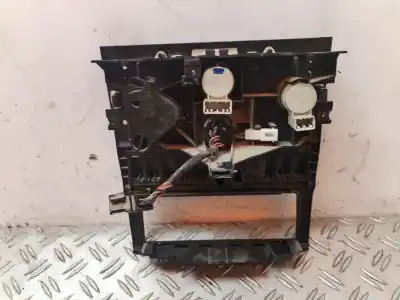 Pezzo di ricambio per auto di seconda mano Controllo Riscaldamento / Aria Condizionata per IVECO DAILY FURGÓN Fg H2 33 S ... V Batalla 3520 Riferimenti OEM IAM 568740100  