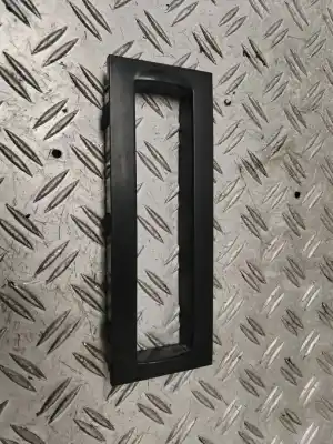 Second-hand car spare part decorative moulding for nissan atleon atleon tk95/1 oem iam references 68960-9x000