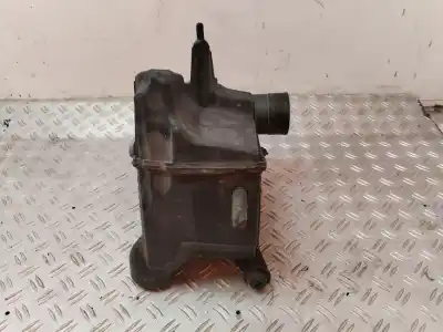 Second-hand car spare part air filter for renault kangoo emotion oem iam references 8200808194  