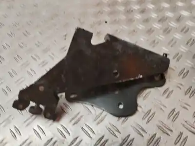 Second-hand car spare part support / sliding door guide for renault kangoo emotion oem iam references 497763f