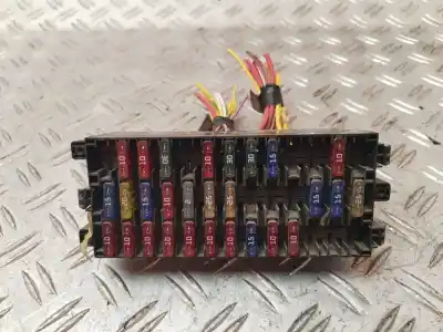 Pezzo di ricambio per auto di seconda mano Scatola Relè/fusibili per RENAULT KANGOO (F/KC0) Express Campus Riferimenti OEM IAM    Pezzo di ricambio per auto di seconda mano Scatola Relè/fusibili per RENAULT KANGOO (F/KC0) Express Campus Riferimenti OEM IAM