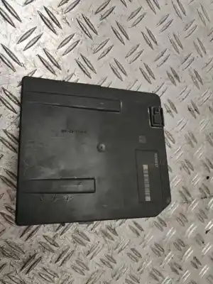 Peça sobressalente para automóvel em segunda mão caixa de fusíveis e relés por renault kangoo furgón professional referências oem iam 8201044235