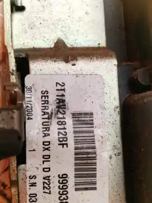 Peça sobressalente para automóvel em segunda mão fechadura da porta dianteira direita por ford tourneo connect (tc7) kombi b. corta (2006->) referências oem iam 2t1av21812bf