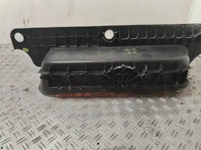 Second-hand car spare part side skirt for renault trafic combi (ab 4.01) generation privilege  combi corto oem iam references 8200943157  