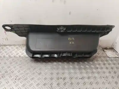 Second-hand car spare part side skirt for renault trafic combi (ab 4.01) generation privilege  combi corto oem iam references 8200943157  