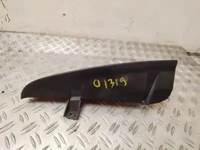 Peça sobressalente para automóvel em segunda mão moldagem por renault kangoo emotion referências oem iam 8200499015  