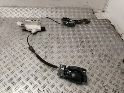 Second-hand car spare part left front door lock for citroen c3 comercial 68 cv / 50 kw oem iam references a04947  verificacion 15-09-25