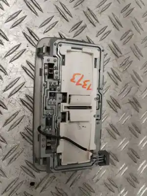 Gebrauchtes Autoersatzteil INNENLICHT zum IVECO DAILY CAJA CERRADA (2019 =>..) 35S OEM-IAM-Referenzen 5801480307  