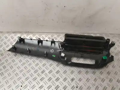 Second-hand car spare part air ventilation grille for citroen c3 comercial 68 cv / 50 kw oem iam references 9685748677  verificado 23-9-25