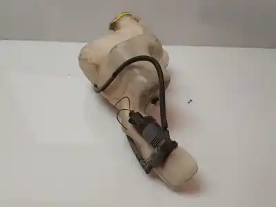 Second-hand car spare part windscreen washer bottle for dodge caliber se oem iam references 05303789  