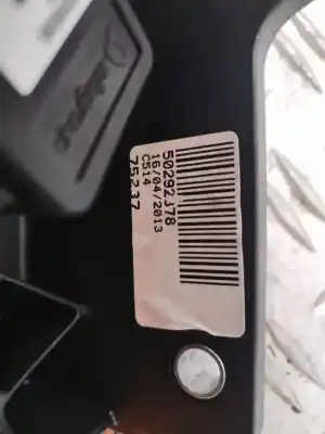 Автозапчасти б/у рычаг переключения передач за lancia ypsilon (402) silver ссылки oem iam 50292378 Автозапчасти б/у рычаг переключения передач за lancia ypsilon (402) silver ссылки oem iam 50292378