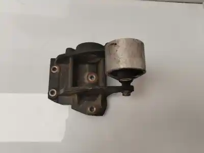 Second-hand car spare part engine support for renault master ii phase 2 combi kombi 2.8t l1 6pl. oem iam references 8200684227  verificado 1-12-25