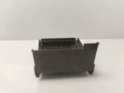 Second-hand car spare part fuse box unit for audi a3 (8p1) 2.0 tdi 16v oem iam references 1k0937132f  verificado 22-10-25