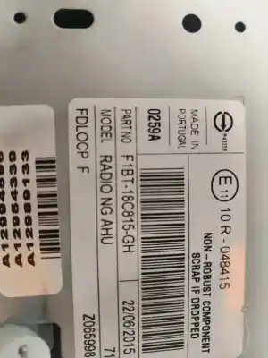 Peça sobressalente para automóvel em segunda mão sistema de áudio / rádio cd por ford transit courier limited referências oem iam f1bt-18c815-gh  verificado 3-11-25
