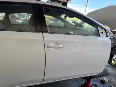 Peça sobressalente para automóvel em segunda mão  por TOYOTA AURIS  Referências OEM IAM   