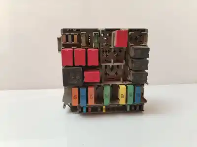Second-hand car spare part fuse box unit for citroen nemo basis oem iam references 51781452  verificado 18-11-25