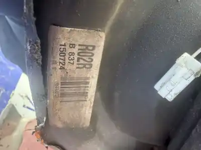 Peça sobressalente para automóvel em segunda mão charrió / suporte de eixo de trás por toyota auris hybrid active referências oem iam 