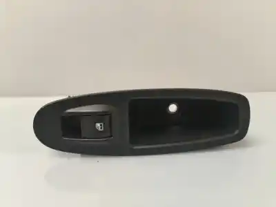 Second-hand car spare part rear right power window switch for lancia ypsilon (402) silver oem iam references 735531348  verificado 24-11-25