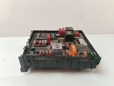 Second-hand car spare part fuse box unit for audi a3 (8p1) 2.0 tdi 16v oem iam references 01394932  verificado 25-11-25