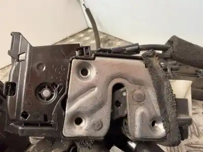 Peça sobressalente para automóvel em segunda mão fechadura da porta dianteira esquerda por renault clio iv dynamique referências oem iam 805033000r  