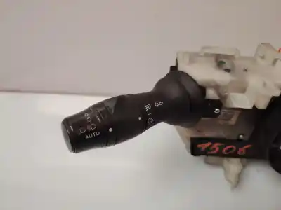 Second-hand car spare part multifunction switch for renault scenic ii dynamique 131 cv / 96 kw oem iam references 255670019r  