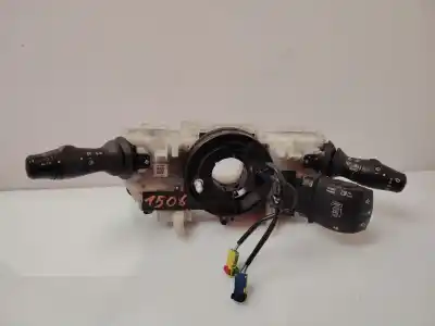 Second-hand car spare part multifunction switch for renault scenic ii dynamique 131 cv / 96 kw oem iam references 255670019r  